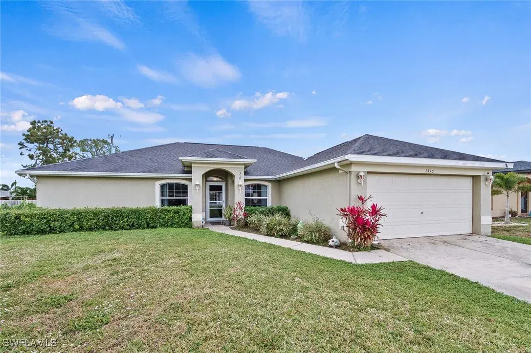 Picture of 1310 SW 6Th Ter, Cape Coral, FL 33991