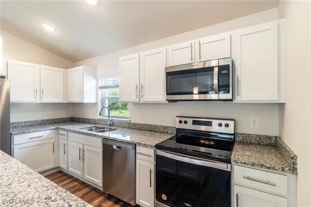 Picture of 2759 Yacolt Ave, North Port, FL 34286