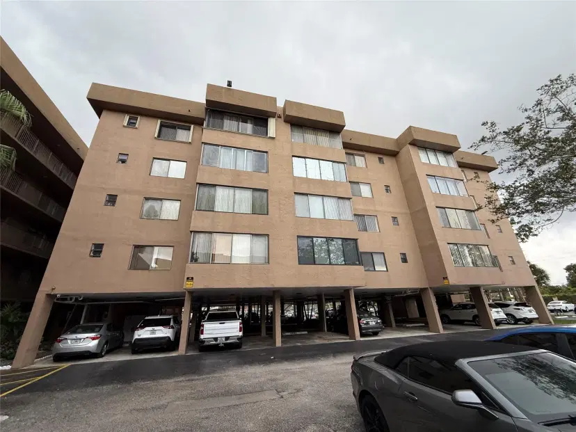 Picture of 8020 Hampton 506, North Lauderdale FL 33068