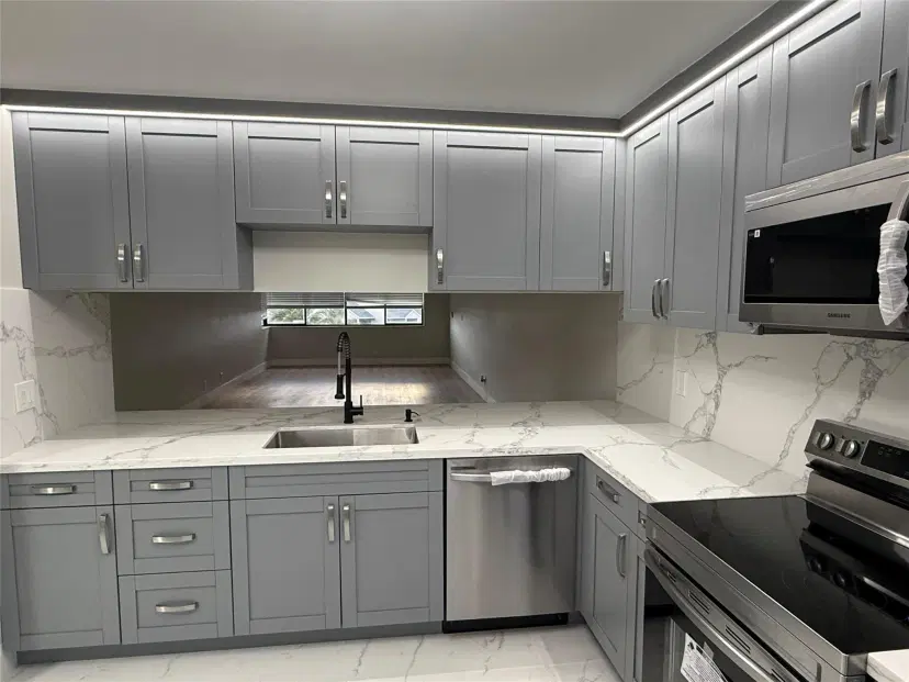Picture of 8020 Hampton 506, North Lauderdale FL 33068