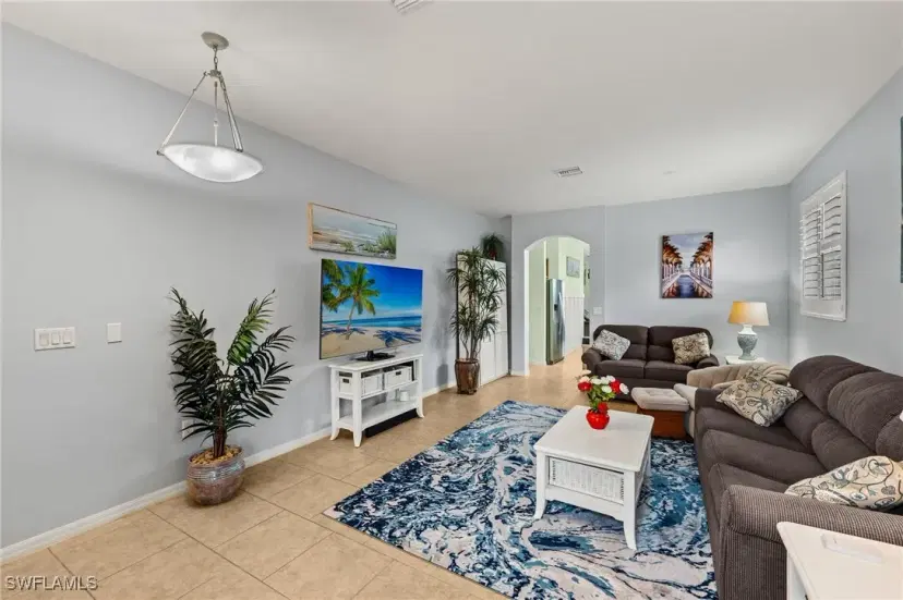 Picture of 17040 Wrigley Cir, Fort Myers FL 33908