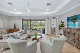 Picture of 3058 Aviamar Cir, Naples, FL 34114