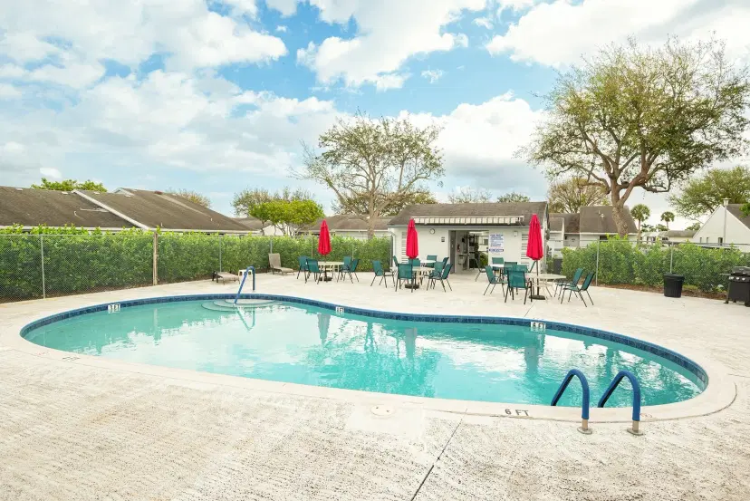 Picture of 2640 Gately Drive W 406, West Palm Beach FL 33415
