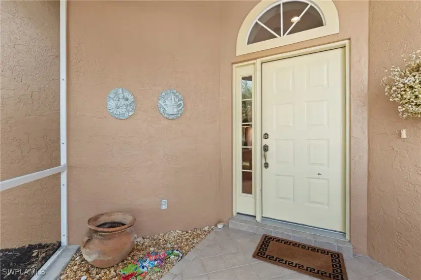 Picture of 13610 Southampton Dr, Bonita Springs FL 34135