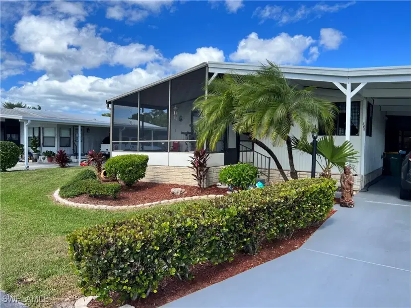 Picture of 251 Loon Ln 251, Naples FL 34114