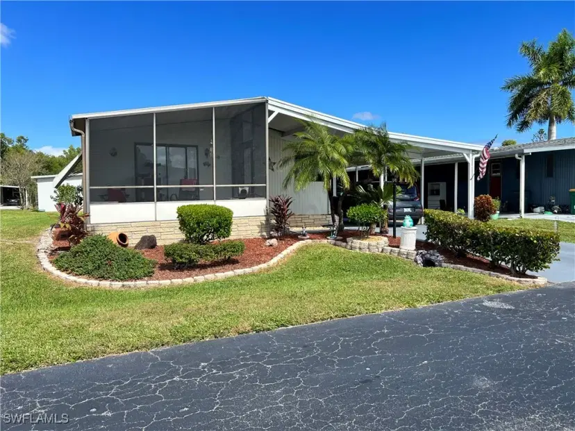Picture of 251 Loon Ln 251, Naples FL 34114