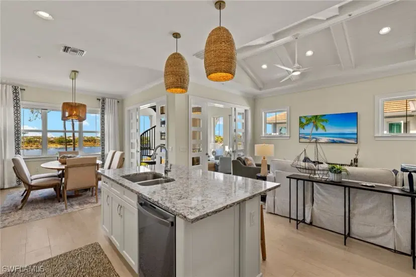 Picture of 6529 Dominica Dr 201, Naples FL 34113
