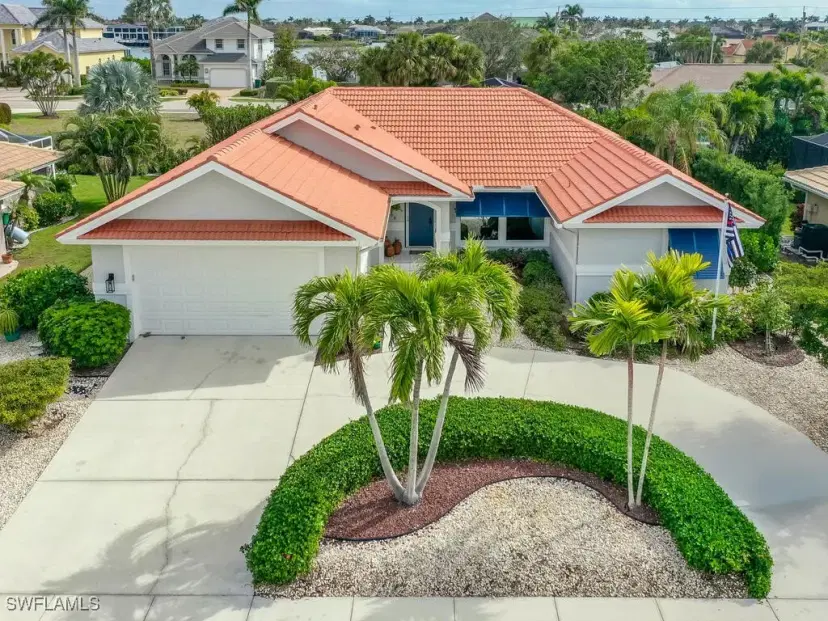 Picture of 141 Beachcomber St, Marco Island FL 34145