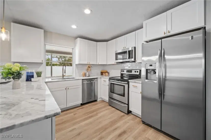 Picture of 133 SE 2Nd Ave, Cape Coral FL 33990