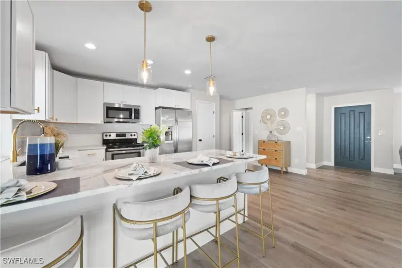 Picture of 133 SE 2Nd Ave, Cape Coral FL 33990