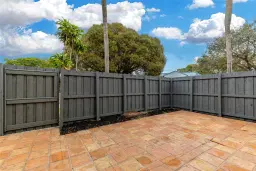 Picture of 3183 Cocoplum Cir 3375, Coconut Creek, FL 33063