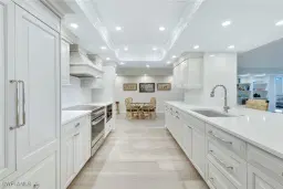 Picture of 5601 Turtle Bay Dr 2002, Naples, FL 34108