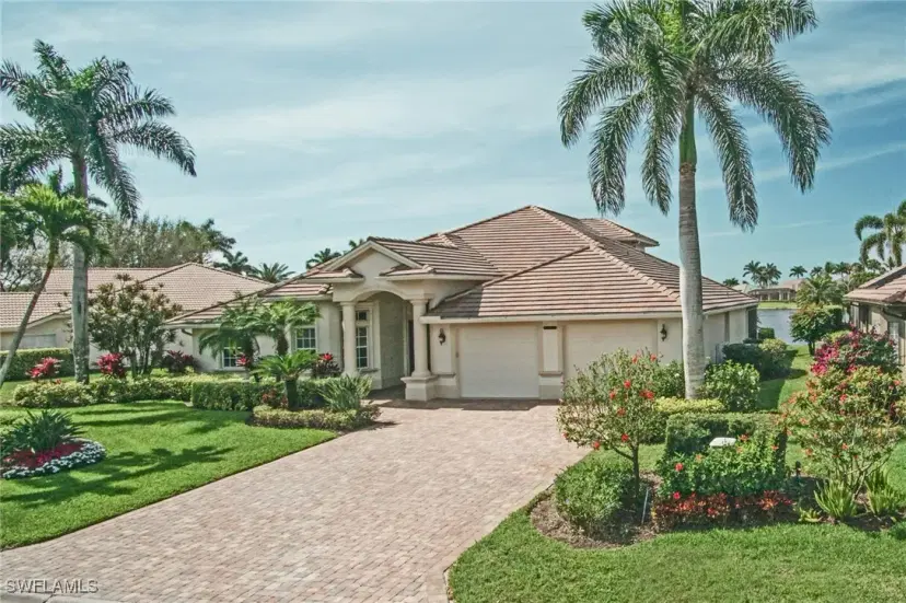Picture of 8007 Tiger Lily Dr, Naples FL 34113