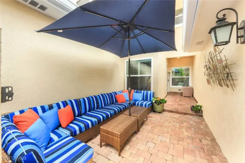 Picture of 14980 Lake House Ln H6, Naples FL 34110