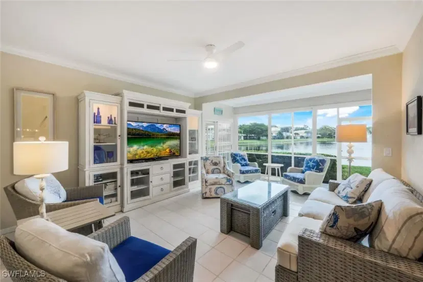 Picture of 14980 Lake House Ln H6, Naples FL 34110
