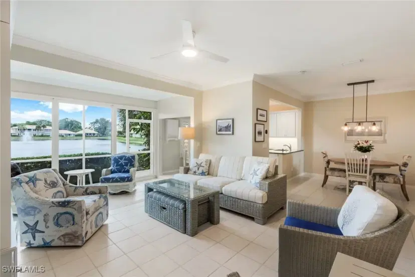 Picture of 14980 Lake House Ln H6, Naples FL 34110