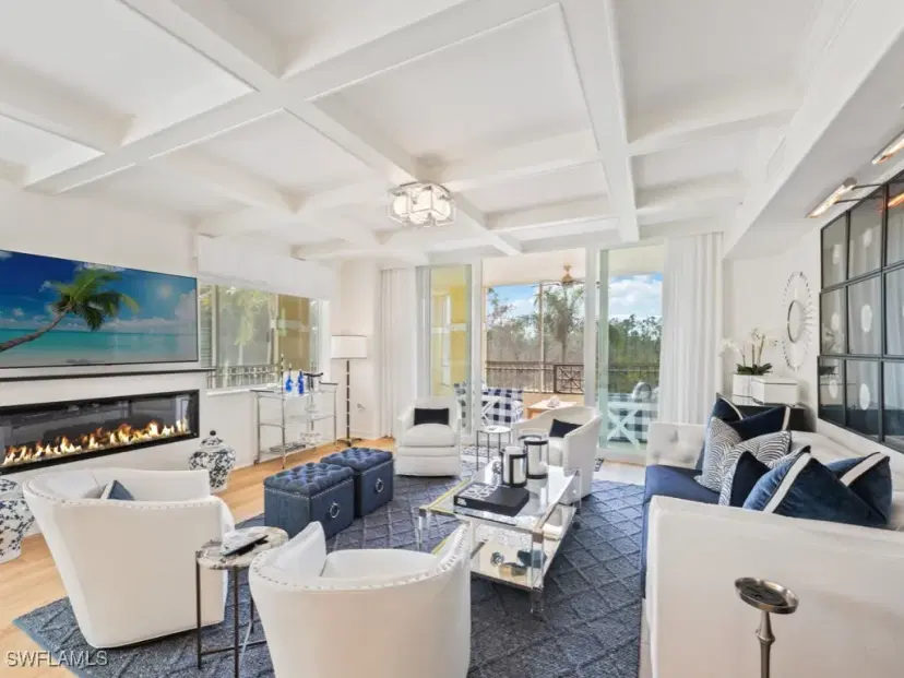 Picture of 2738 Tiburon Blvd E B-202, Naples FL 34109