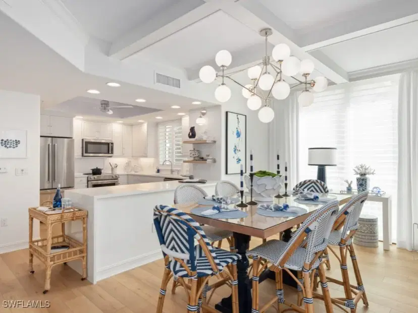 Picture of 2738 Tiburon Blvd E B-202, Naples FL 34109