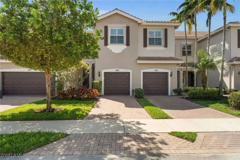 Picture of 6525 Monterey Pt 202, Naples FL 34105