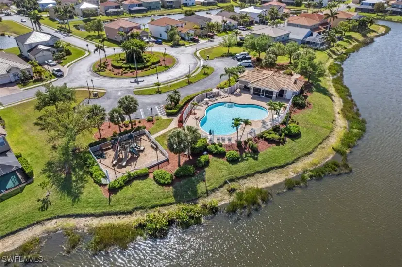 Picture of 2088 Cape Heather Cir, Cape Coral FL 33991