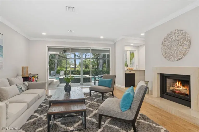 Picture of 610 Jacana Cir 25, Naples FL 34105