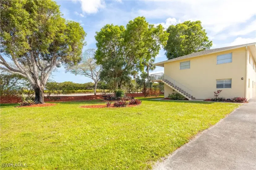 Picture of 3325 Airport Rd N F3, Naples FL 34105