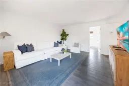 Picture of 3325 Airport Rd N F3, Naples, FL 34105