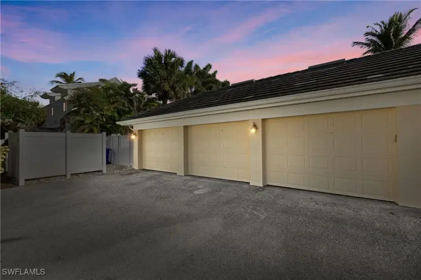 Picture of 445 3Rd Ave S 102, Naples FL 34102