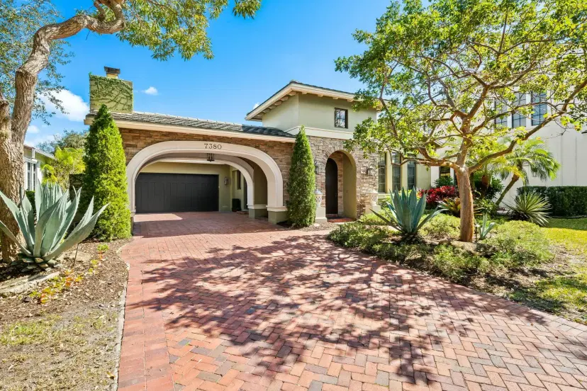 Picture of 7380 Wisteria Av Avenue, Parkland FL 33076