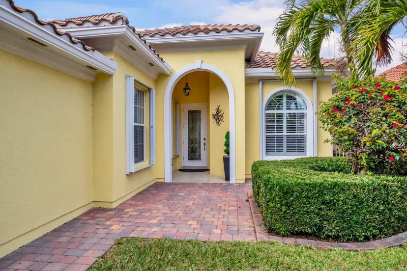 Picture of 5282 Eleuthra Circle, Vero Beach FL 32967