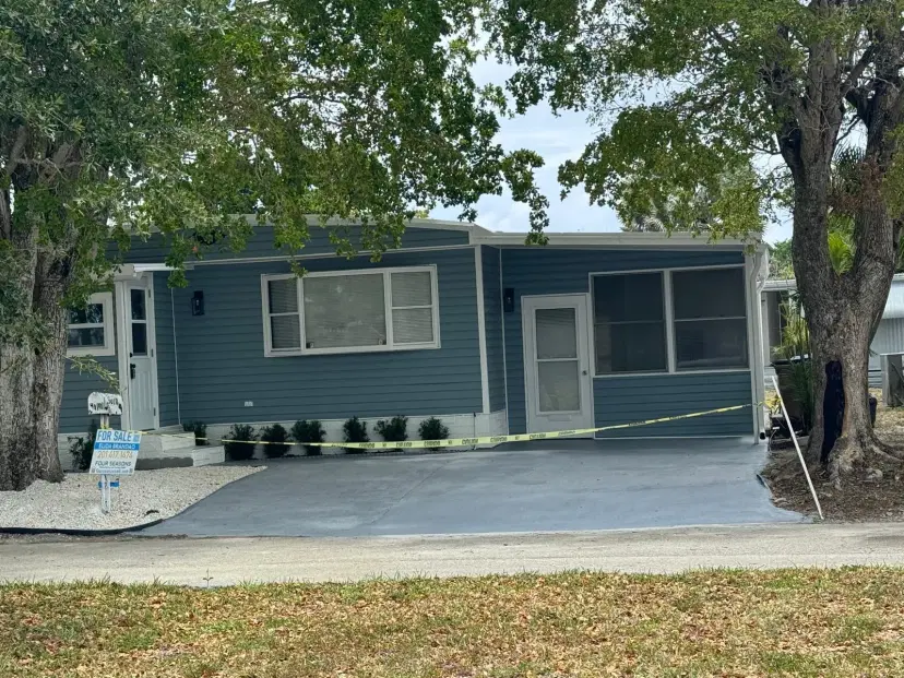 Picture of 5010 NW 2Nd Avenue, Deerfield Beach FL 33064