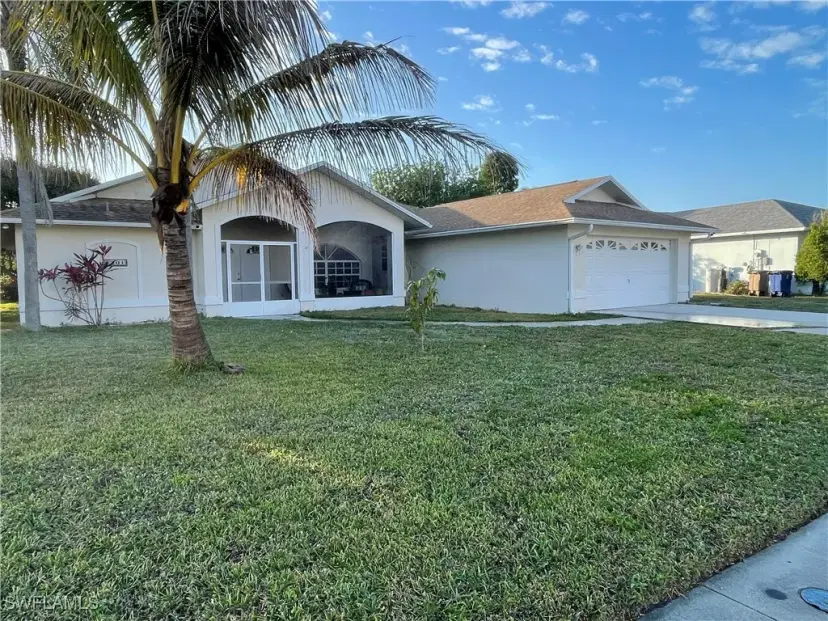 Picture of 1501 Senior Ct, Lehigh Acres FL 33971