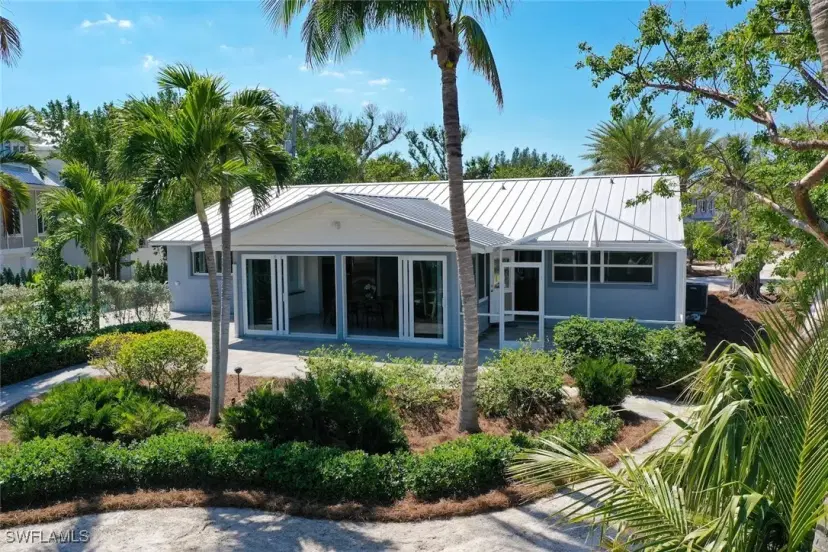 Picture of 16891 Captiva Dr, Captiva FL 33924