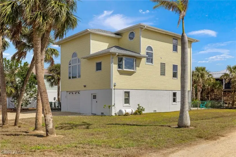 Picture of 9298 Kincaid Ct, Sanibel FL 33957
