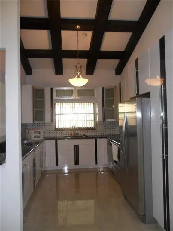 Picture of 9925 NW 41St Ct, Sunrise FL 33351
