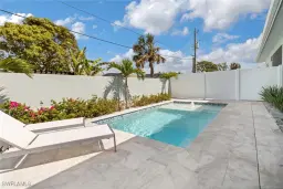 Picture of 605 107Th Ave N, Naples, FL 34108