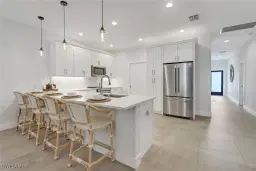 Picture of 605 107Th Ave N, Naples, FL 34108