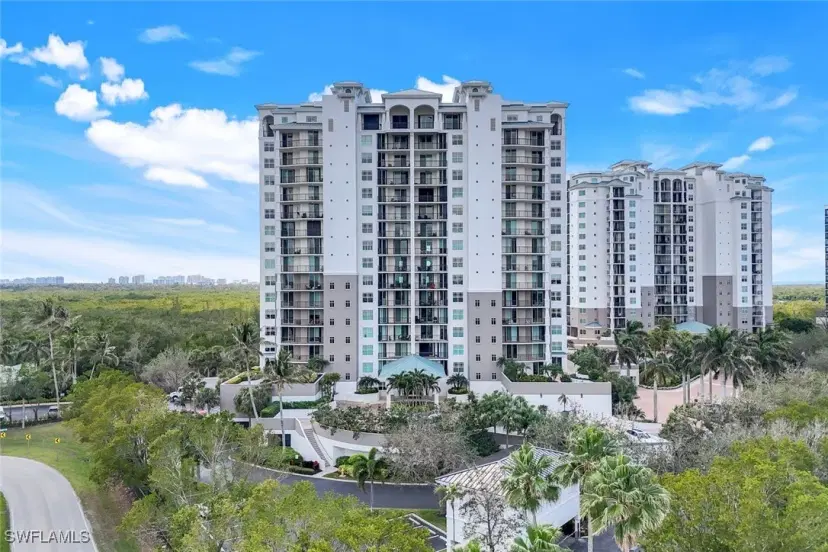 Picture of 455 Cove Tower Dr 703, Naples FL 34110