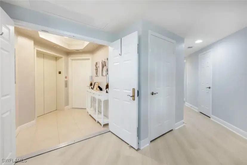 Picture of 455 Cove Tower Dr 703, Naples FL 34110