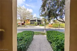 Picture of 9072 Chula Vista ST 10105, Naples, FL 34113