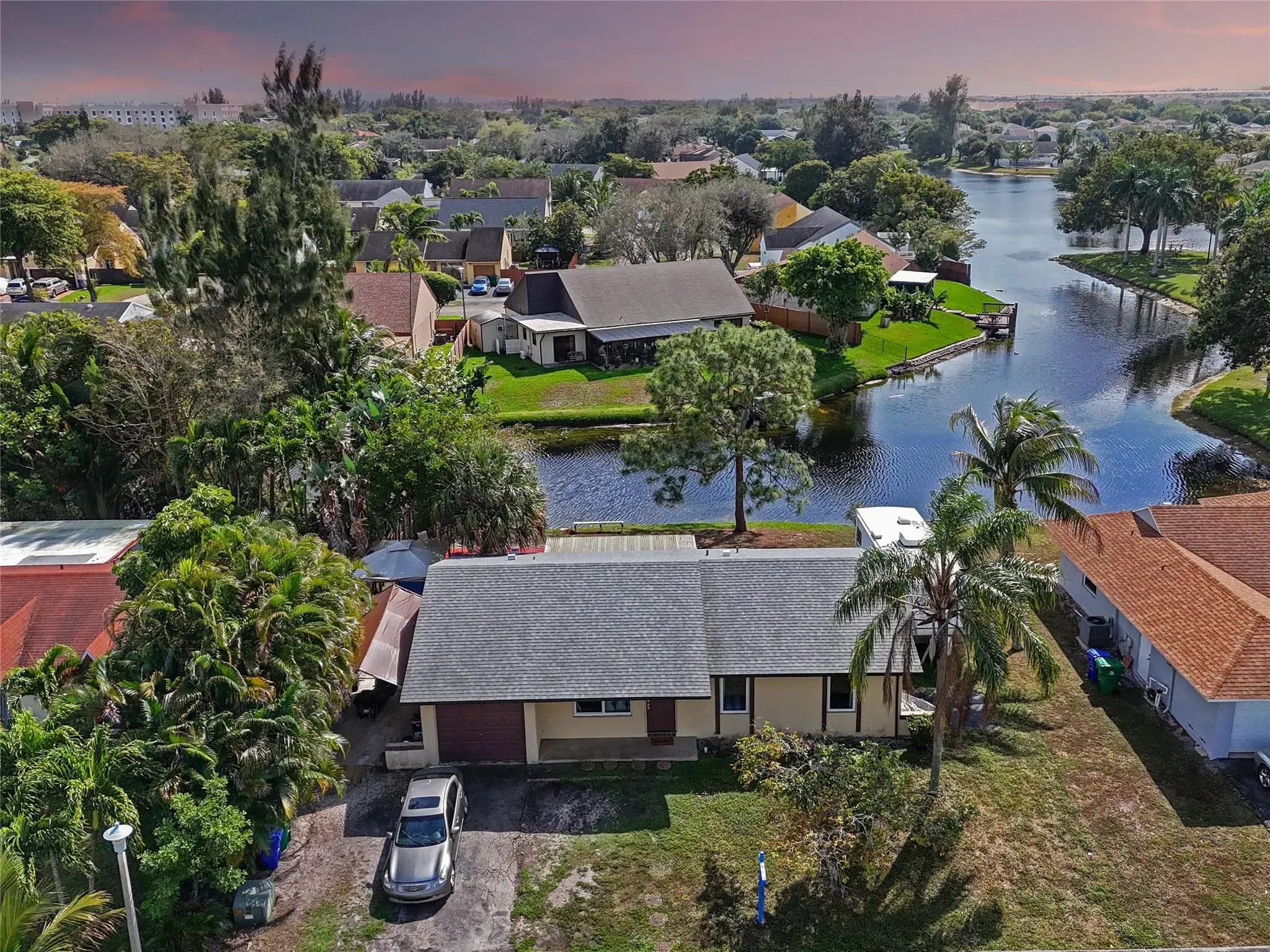 Picture of 9300 Andora Dr, Miramar, FL 33025
