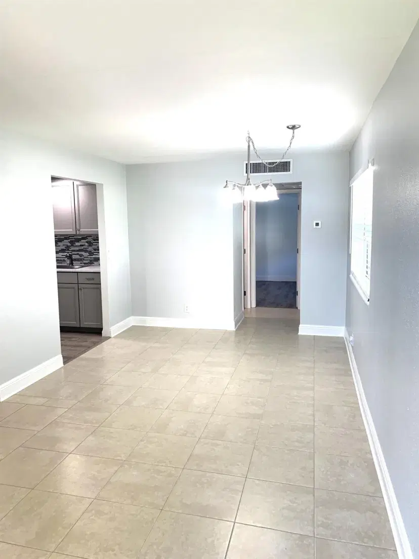 Picture of 343 Flanders H, Delray Beach FL 33484