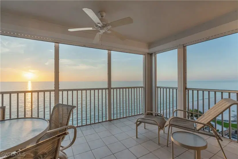 Picture of 9577 Gulf Shore Dr 703, Naples FL 34108