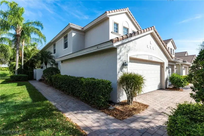 Picture of 13091 Pebblebrook Point Cir 101, Fort Myers FL 33905