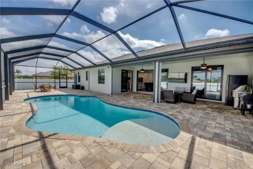 Picture of 1827 SW 40Th Ter, Cape Coral FL 33914
