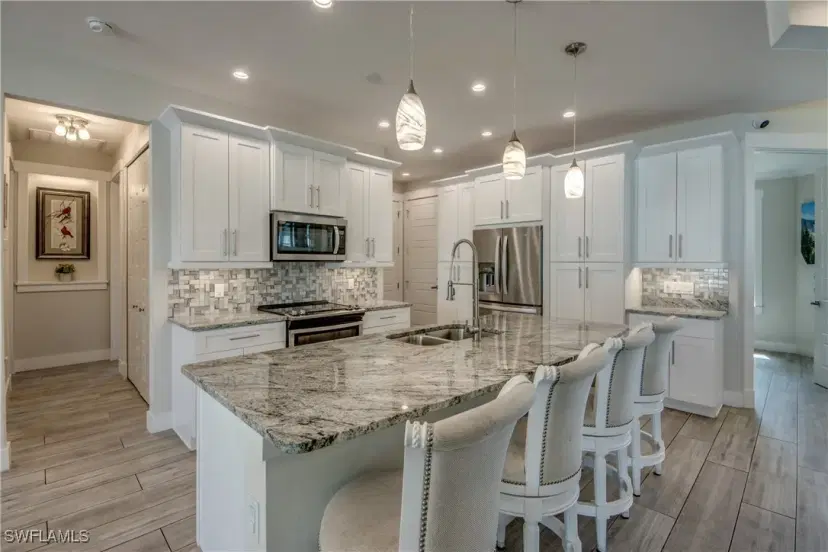 Picture of 1827 SW 40Th Ter, Cape Coral FL 33914