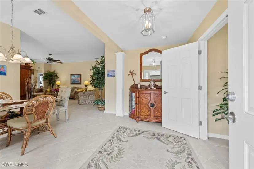 Picture of 9982 Horse Creek Rd, Fort Myers FL 33913