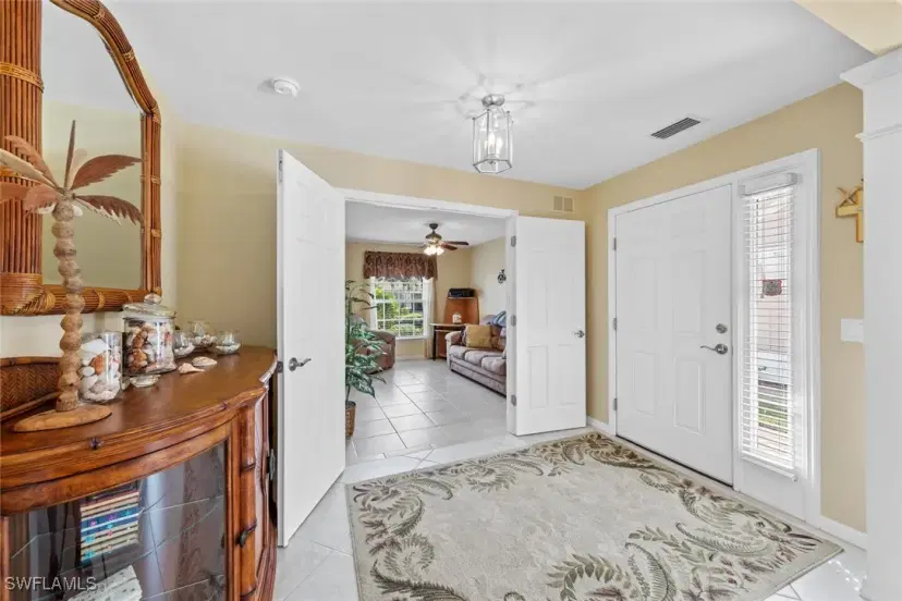 Picture of 9982 Horse Creek Rd, Fort Myers FL 33913