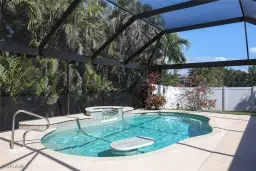 Picture of 2701 SW 37Th Ter, Cape Coral, FL 33914