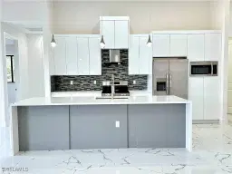 Picture of 2905 4Th St W, Lehigh Acres, FL 33971